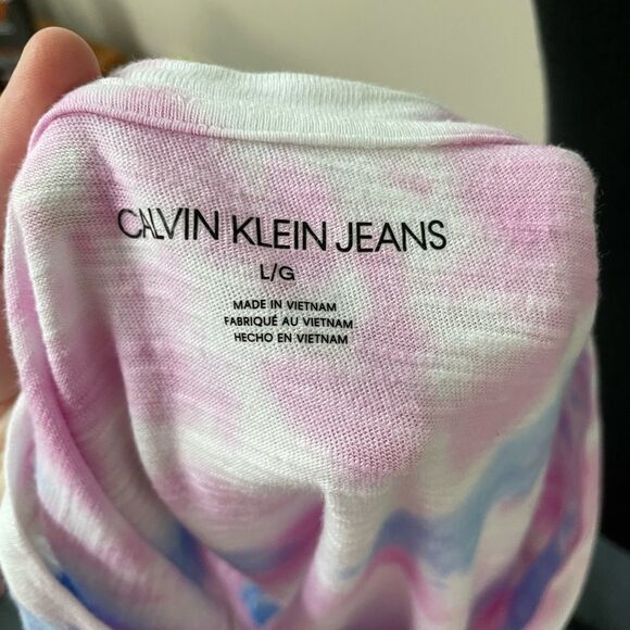 Calvin Klein Jeans Tye Dye Tie Front Tee - Picture 4 of 5